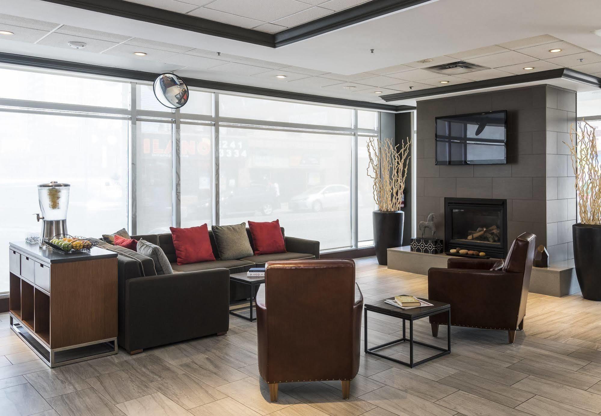 Courtyard By Marriott Ottawa Downtown Hotel Exterior photo